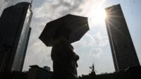 waspada-cuaca-panas-masih-akan-terjadi-di-indonesia-hingga-november-2025-1760524643487_169